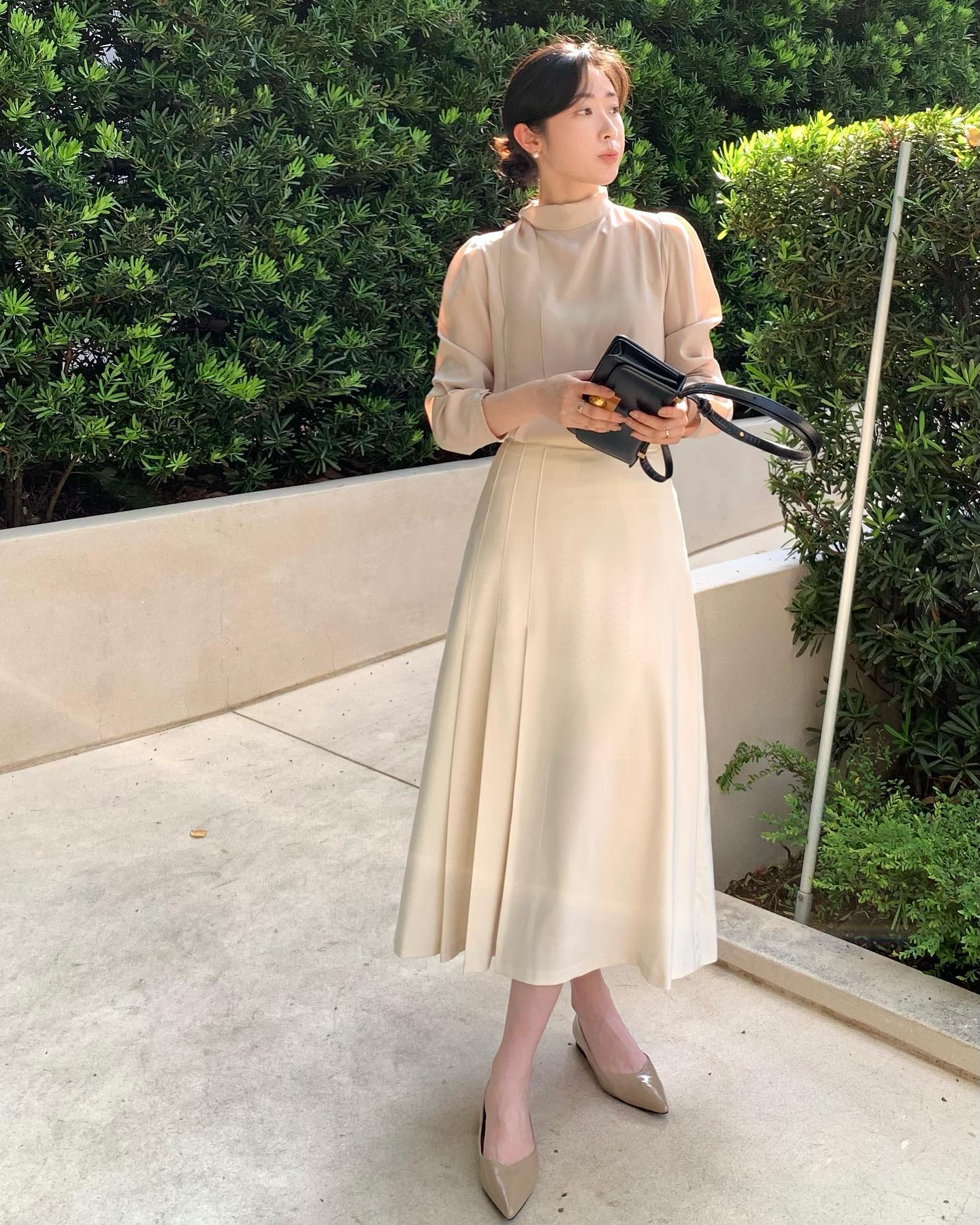 5 c&aacute;ch mặc đồ c&ocirc;ng sở gi&uacute;p chị em 