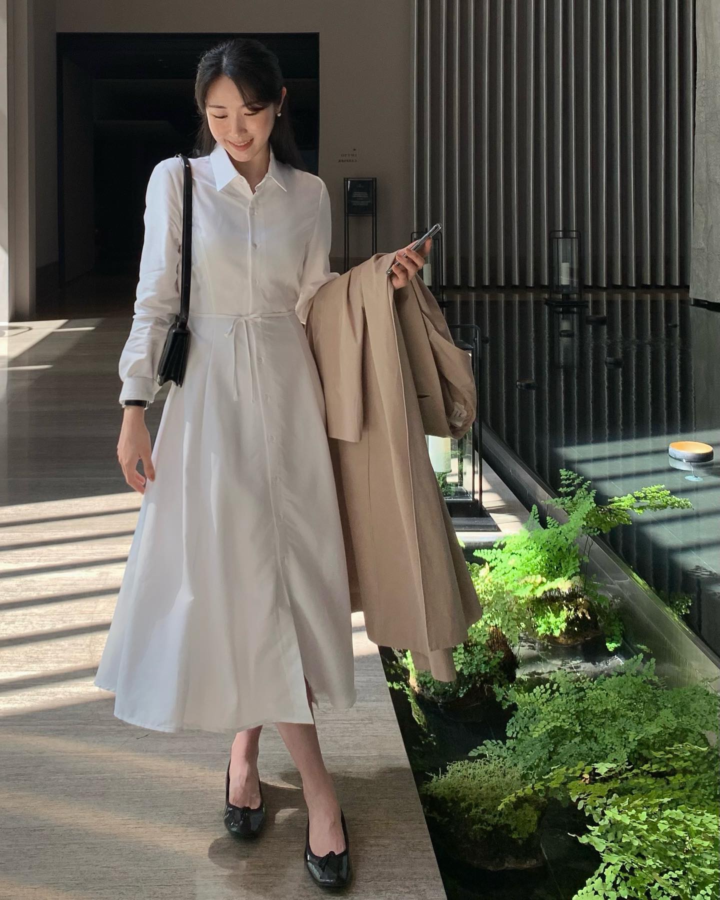 5 c&aacute;ch mặc đồ c&ocirc;ng sở gi&uacute;p chị em 