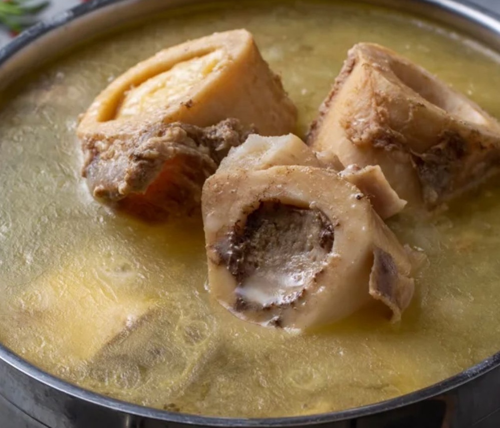 Ng&agrave;y c&agrave;ng nhiều người "trẻ măng" đ&atilde; phải chạy thận, b&aacute;c sĩ n&oacute;i thẳng: 5 loại canh n&agrave;y "PH&Aacute; THẬN" nhanh hơn rượu- Ảnh 2.