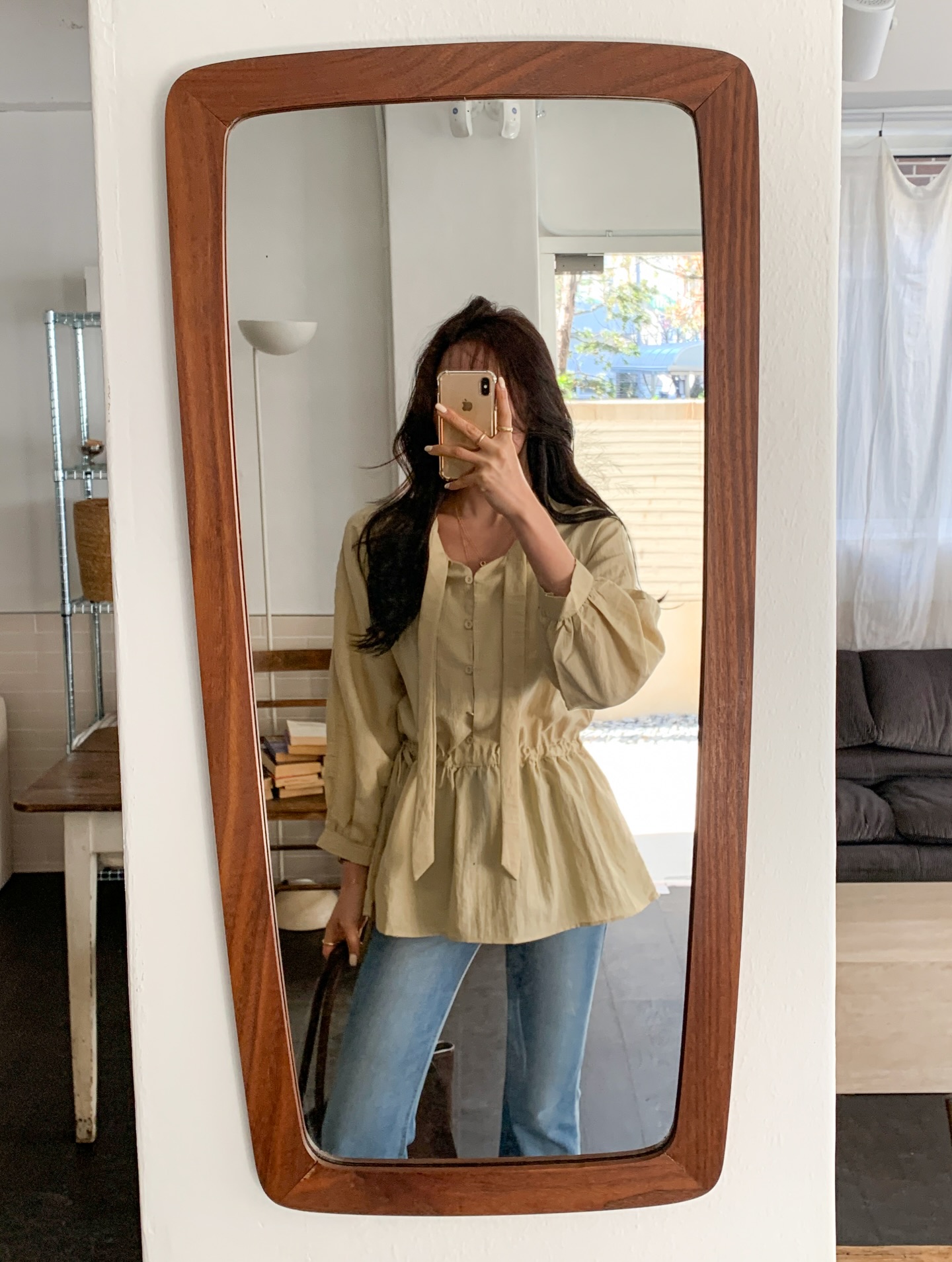 4 xu hướng thời trang công sở giúp style đi làm của chị em lên tầm cao mới- Ảnh 4. 4 xu hướng thời trang công sở giúp style đi làm của chị em lên tầm cao mới- Ảnh 4.