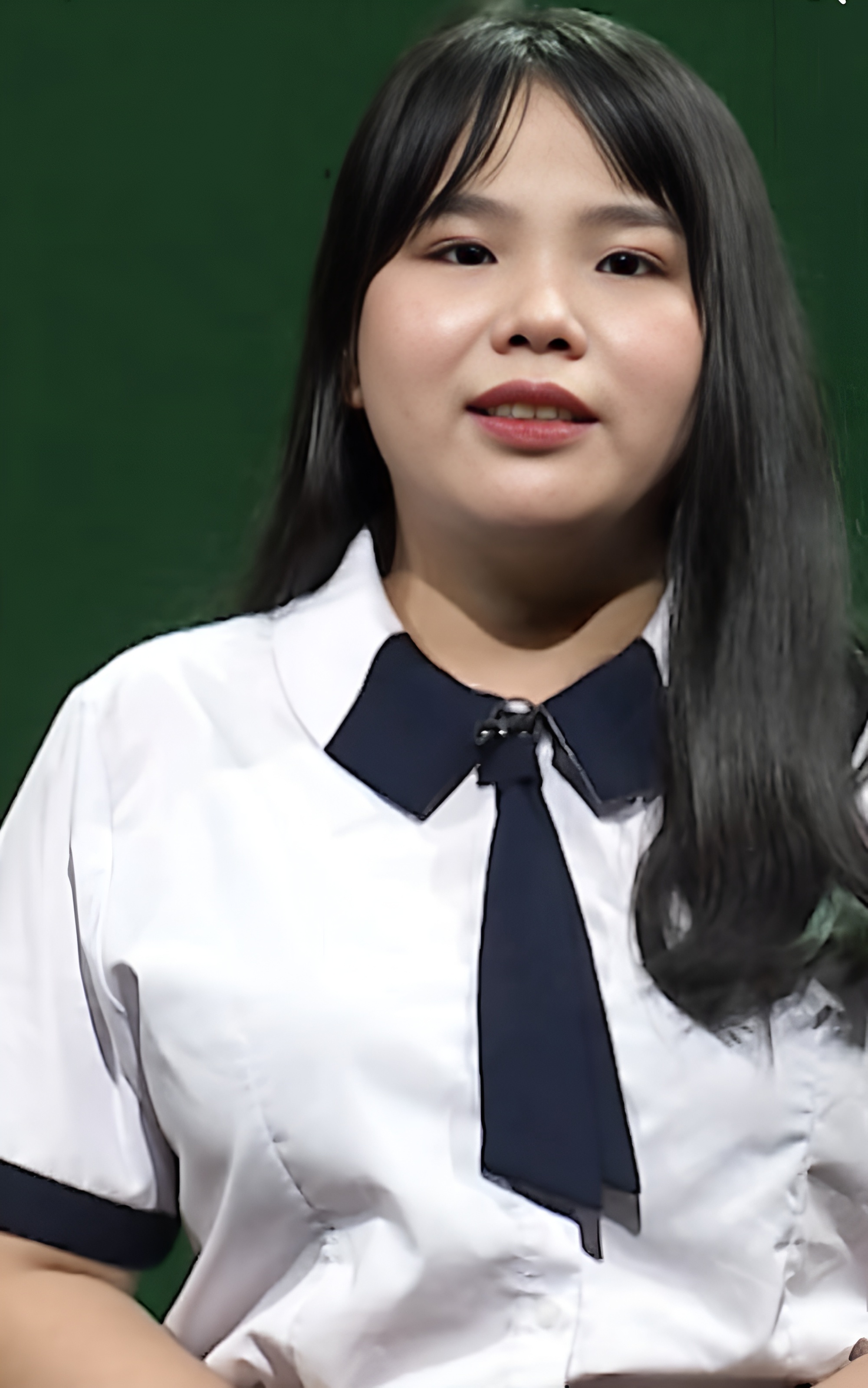 "C&ocirc; b&eacute;" lớp 6 nhưng 22 tuổi ở TP.HCM: H&agrave;nh tr&igrave;nh nu&ocirc;i dưỡng ước mơ cả đời của "đứa trẻ ở ngo&agrave;i r&igrave;a x&atilde; hội"- Ảnh 1.