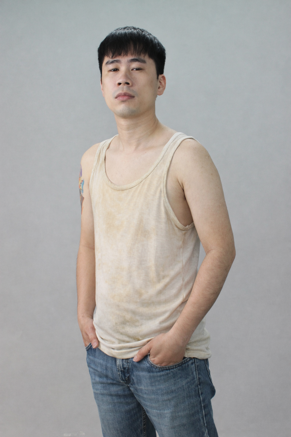 3 thứ trong tủ đồ mọi anh chồng phải thay định kỳ để vợ c&ograve;n muốn &ocirc;m ấp h&iacute;t h&agrave;- Ảnh 2.