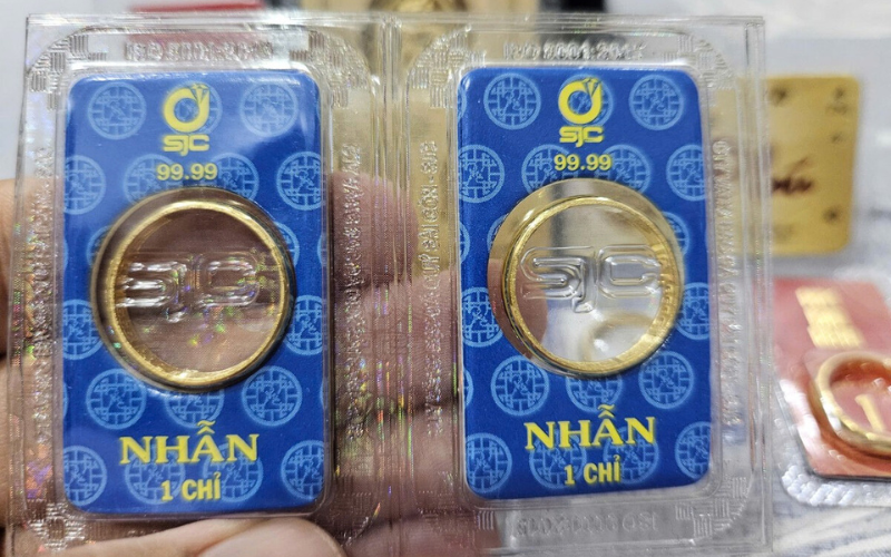 "Mặt tối" của việc mua v&agrave;ng h&agrave;ng th&aacute;ng- Ảnh 3.