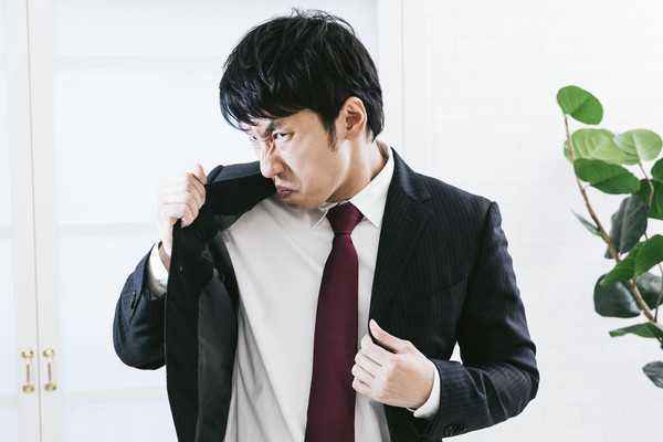 Kh&ocirc;ng phải l&agrave; t&ocirc;i kh&ocirc;ng tắm! Hơn 40 tuổi, t&ocirc;i sợ "m&ugrave;i của người gi&agrave;" v&agrave; l&agrave;m theo 3 c&aacute;ch để trở n&ecirc;n "thơm tho"- Ảnh 2.