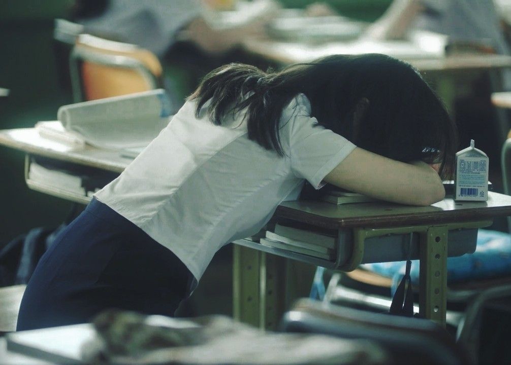 V&igrave; sao những đứa trẻ ngoan nhất lại thường c&oacute; một thanh xu&acirc;n c&ocirc; độc v&agrave; một tuổi trưởng th&agrave;nh đầy bất ổn?- Ảnh 1.