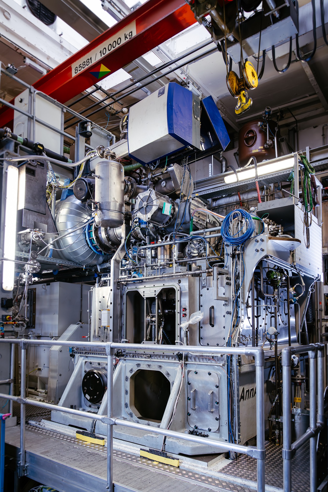 Ph&aacute;t minh động cơ 