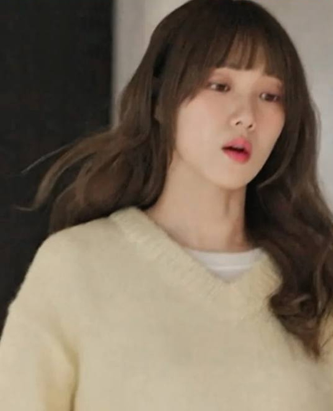 Nữ thần c&ocirc;ng sở 1m75 mặc đẹp nhất l&uacute;c n&agrave;y, xứng đ&aacute;ng "s&aacute;ch mẫu 2026" của d&acirc;n văn ph&ograve;ng- Ảnh 23.