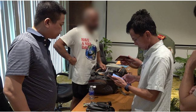 Flycam uy hiếp nghi&ecirc;m trọng an to&agrave;n bay ở Đ&agrave; Nẵng: QĐ, CA k&iacute;ch hoạt hệ thống gi&aacute;m s&aacute;t, s&uacute;ng chế &aacute;p UAV- Ảnh 1.