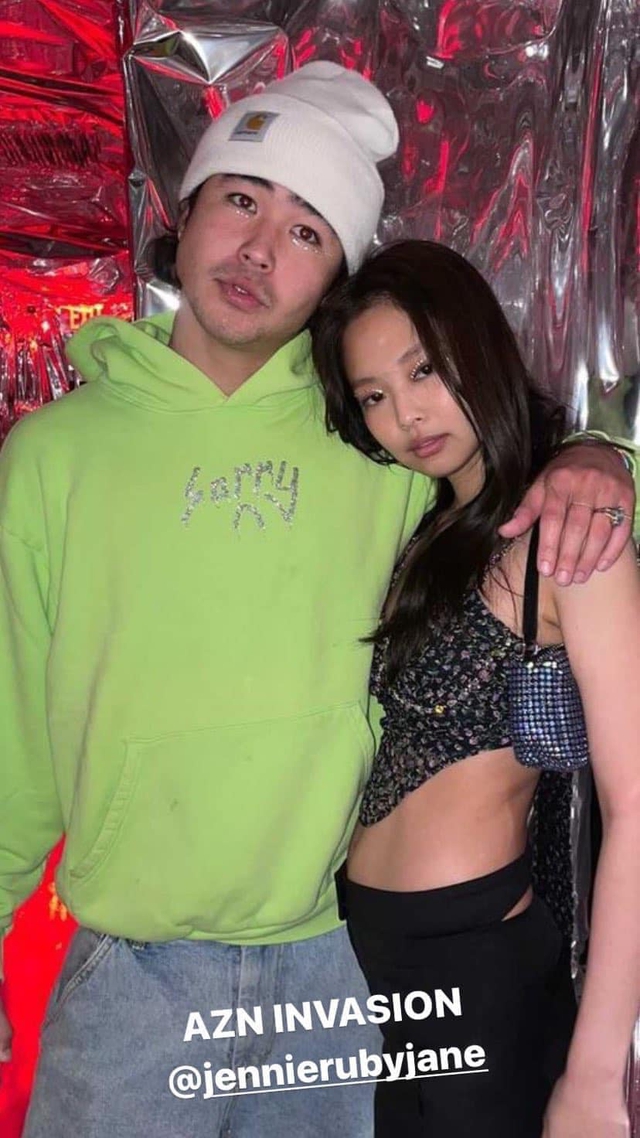 Jennie (BLACKPINK) c&ocirc;ng khai ảnh hẹn h&ograve; ho&agrave;ng tử lai, khiến 5 triệu người bấn loạn- Ảnh 7.