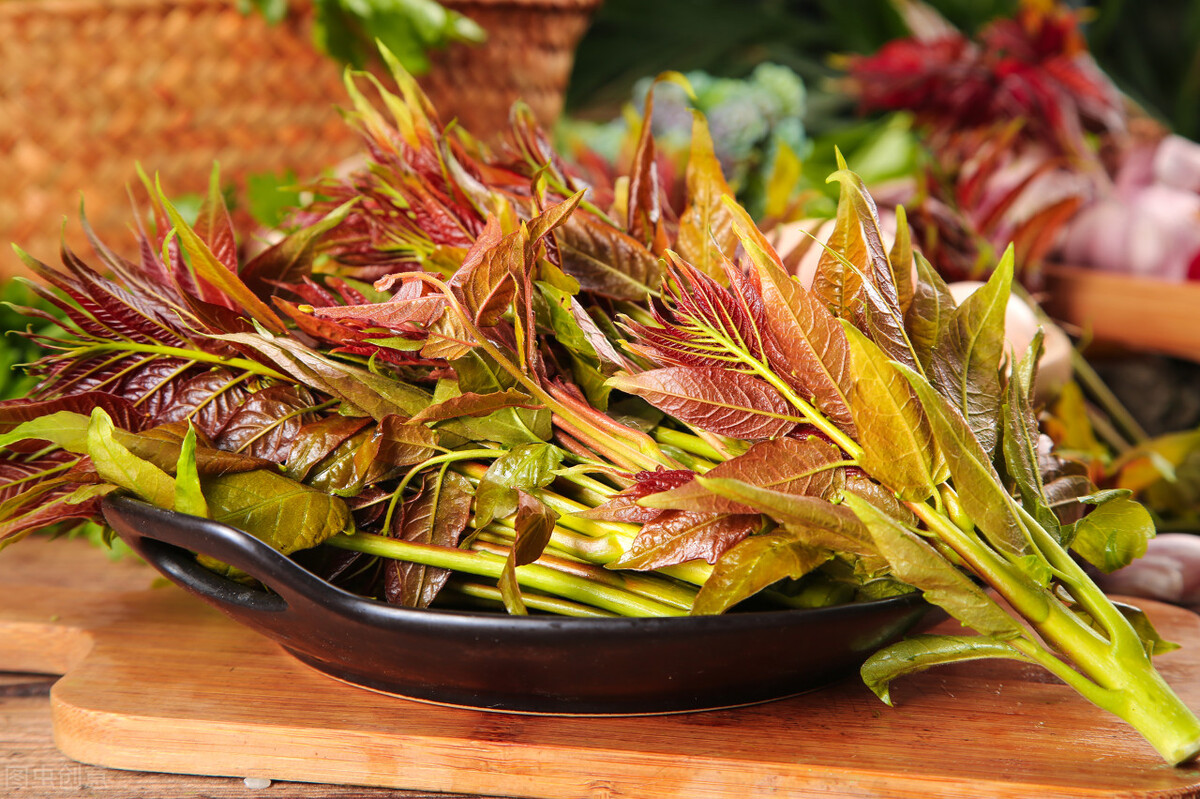 5 loại rau rẻ b&egrave;o gi&uacute;p k&iacute;ch th&iacute;ch mọc t&oacute;c, bồi bổ gan lại l&agrave;m đẹp da mặt, chợ Việt n&agrave;o cũng c&oacute; b&aacute;n- Ảnh 3.