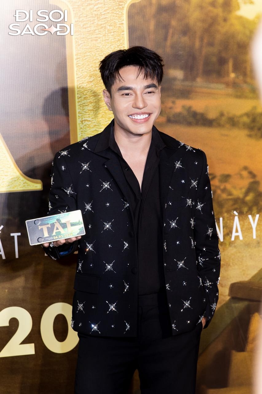 Thảm đỏ HOT nhất h&ocirc;m nay: Mỹ T&acirc;m - Mai T&agrave;i Phến mắc c&ocirc;ng khai lắm rồi, Noo Phước Thịnh - MONO so k&egrave; visual tưng bừng- Ảnh 20.