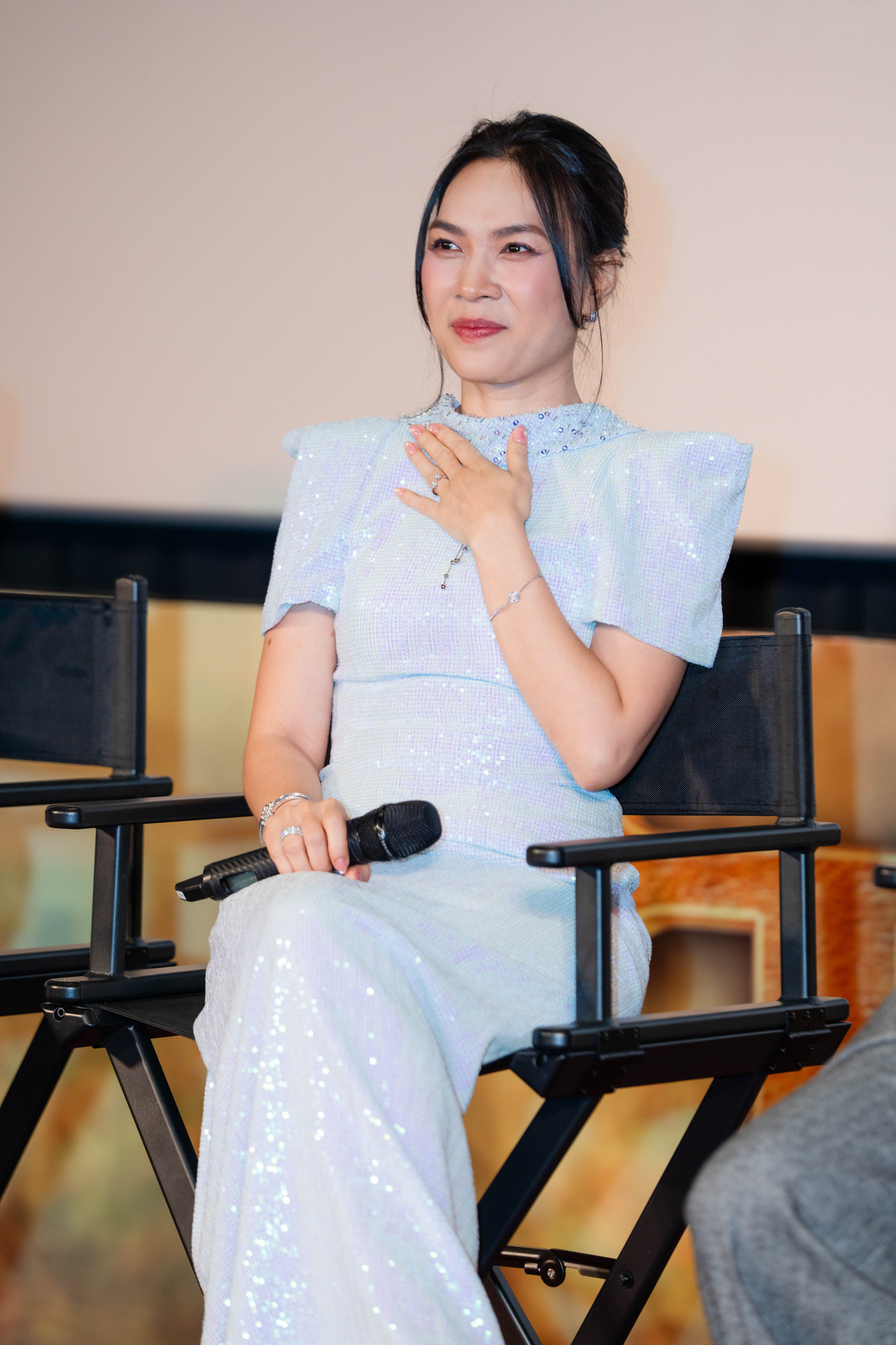 Y&ecirc;u s&aacute;ch của Mỹ T&acirc;m- Ảnh 2.