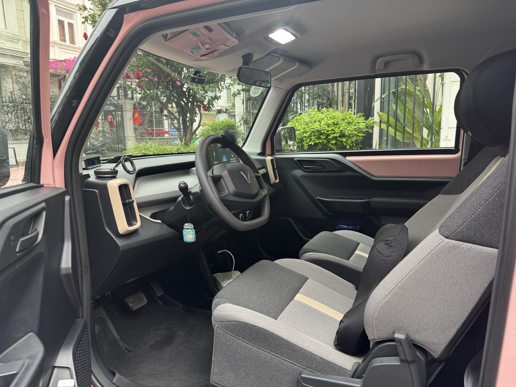 Chạy 4.000km/th&aacute;ng, chủ xe VinFast VF 3: &lsquo;Xe điện giờ tiện như xe xăng, đ&atilde; thử cung H&agrave; Nội-Huế ngon l&agrave;nh&rsquo;- Ảnh 4.