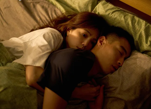 Kh&ocirc;ng phải đ&atilde; hết y&ecirc;u, c&oacute; những thứ đ&ocirc;i khi kh&oacute; khăn với người đ&agrave;n &ocirc;ng hơn cả việc thừa nhận thất bại trong sự nghiệp- Ảnh 1.