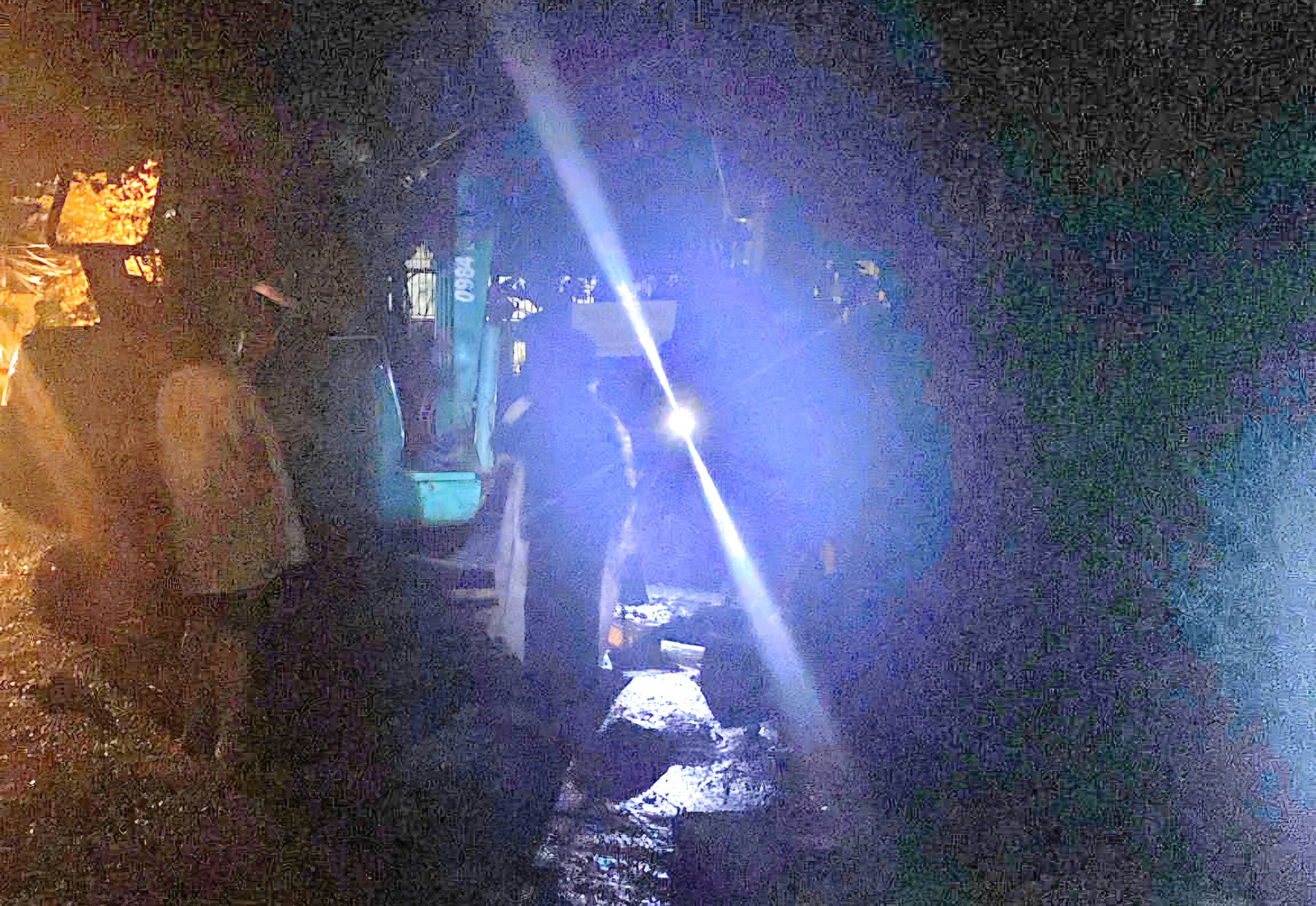 Khơi th&ocirc;ng miệng cống, người đ&agrave;n &ocirc;ng bị nước cuốn tử vong- Ảnh 1.