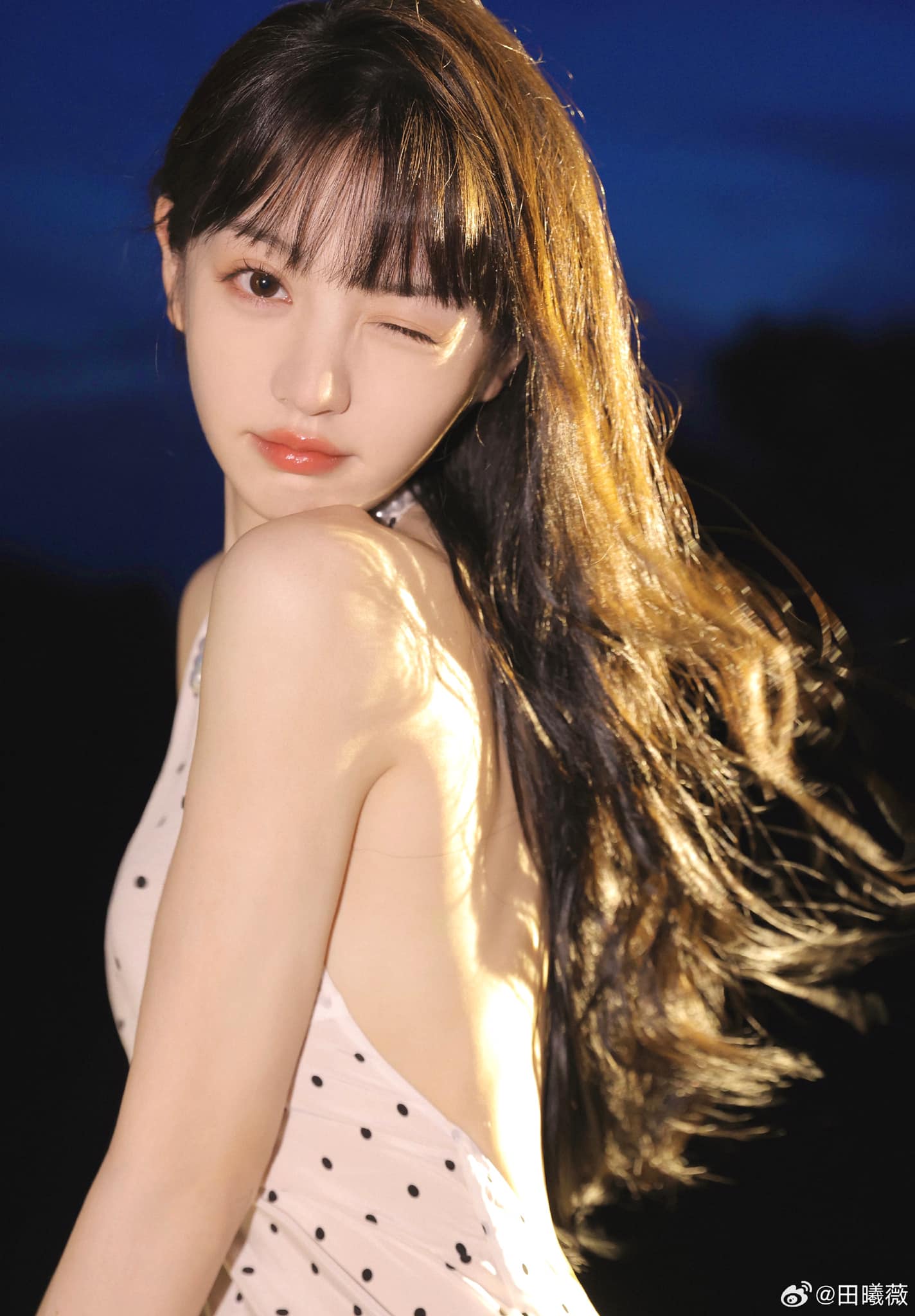 Nữ thần phim cổ trang sở hữu gương mặt ng&acirc;y thơ nhưng body bốc lửa, hễ bước đi l&agrave; c&oacute; clip viral- Ảnh 3.