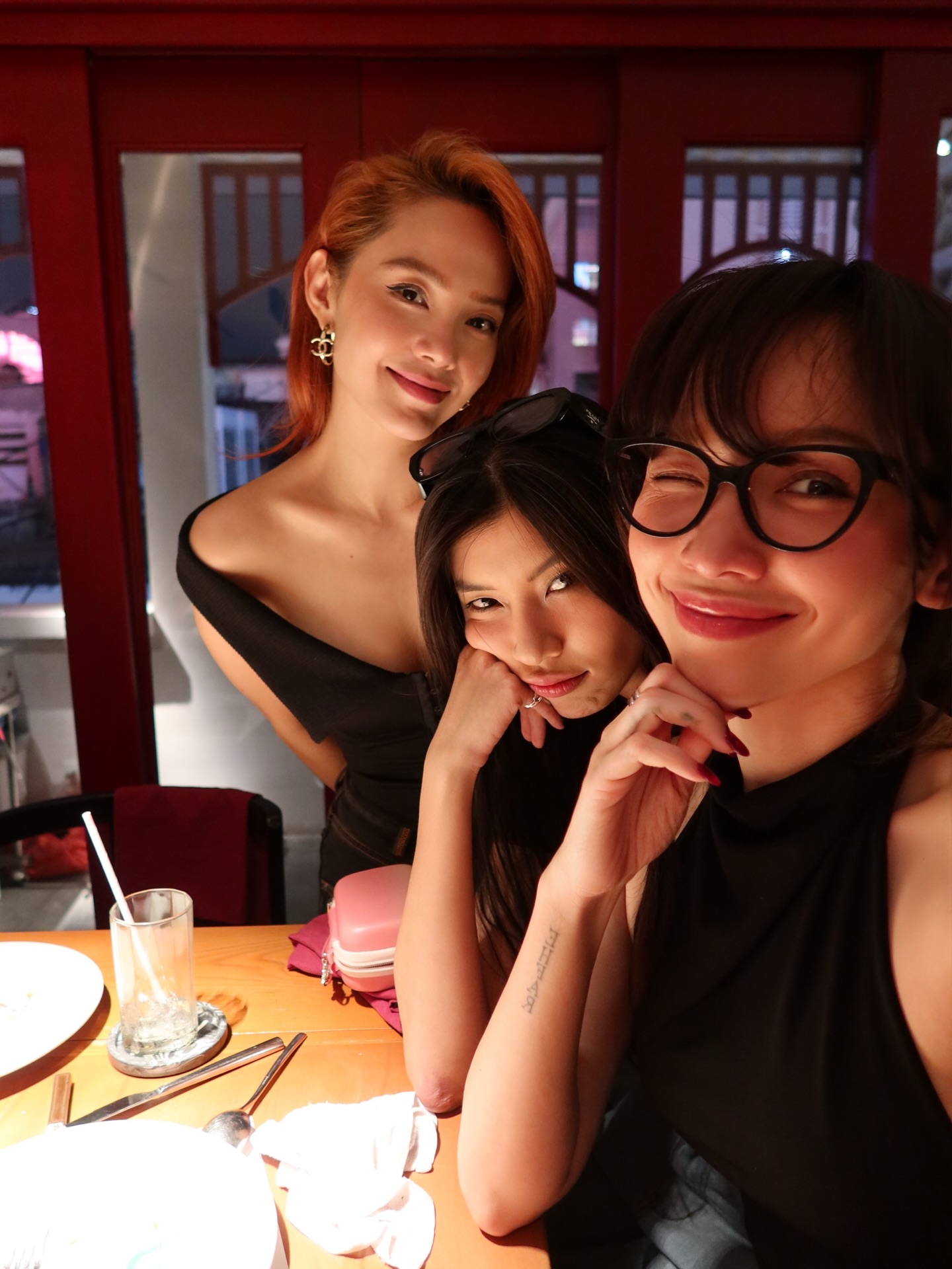 "T&oacute;c Ti&ecirc;n ổn hay cố tỏ ra l&agrave; m&igrave;nh ổn?"- Ảnh 4.