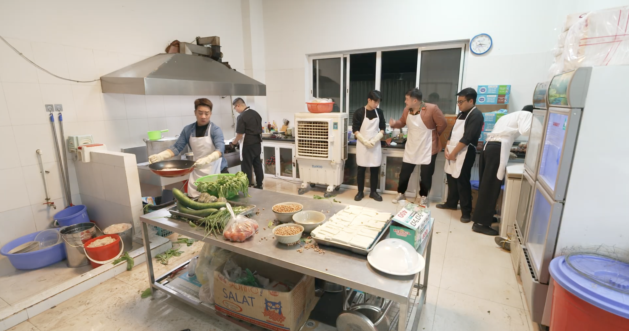 Táo Quân thế hệ mới khép lại: Vấn đề nào cũng “dính chưởng”, cười nhưng đáng suy ngẫm- Ảnh 2. Táo Quân thế hệ mới khép lại: Vấn đề nào cũng “dính chưởng”, cười nhưng đáng suy ngẫm- Ảnh 2.