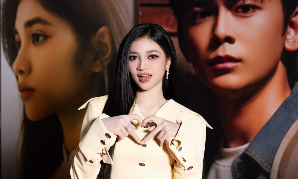 &Aacute; hậu Việt sượng tr&acirc;n khi bị y&ecirc;u cầu bỏ tiền t&uacute;i mua 200 v&eacute; xem phim, netizen nh&igrave;n gia cảnh kh&oacute; khăn m&agrave; thương- Ảnh 3.