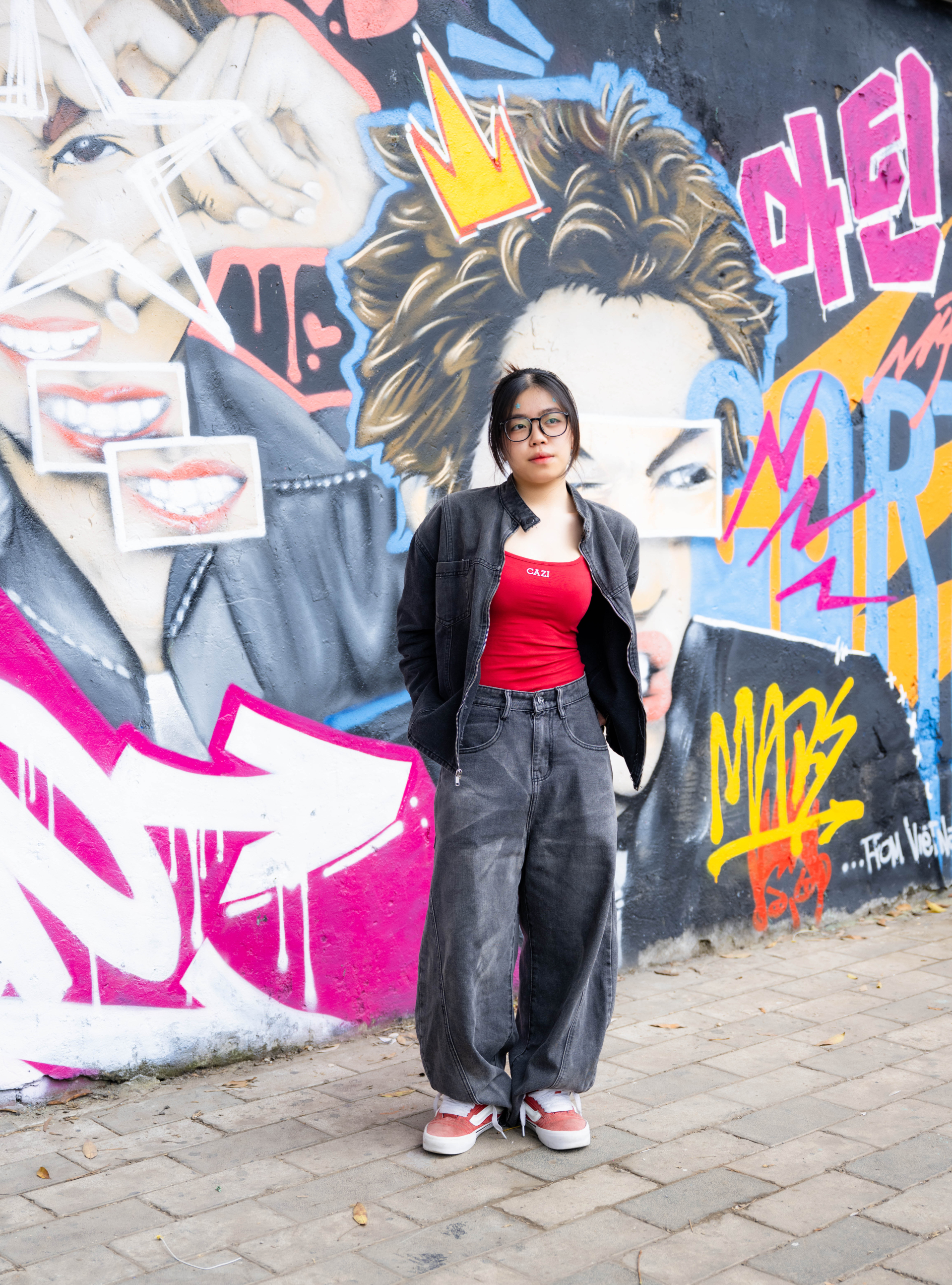 Xuất hiện bức tường vẽ nam thần 1m9 cực xịn giữa H&agrave; Nội, chiều n&agrave;o cũng thấy k&iacute;n đặc n&agrave;ng thơ- Ảnh 15.