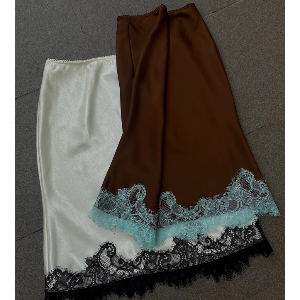 Lương Th&ugrave;y Linh, Tiểu Vy, Thi&ecirc;n &Acirc;n m&ecirc; t&iacute;t đồ lụa: M&aacute;t mẻ, sang chảnh lại rất l&uacute;ng liếng, diện m&ugrave;a h&egrave; over hợp- Ảnh 11.