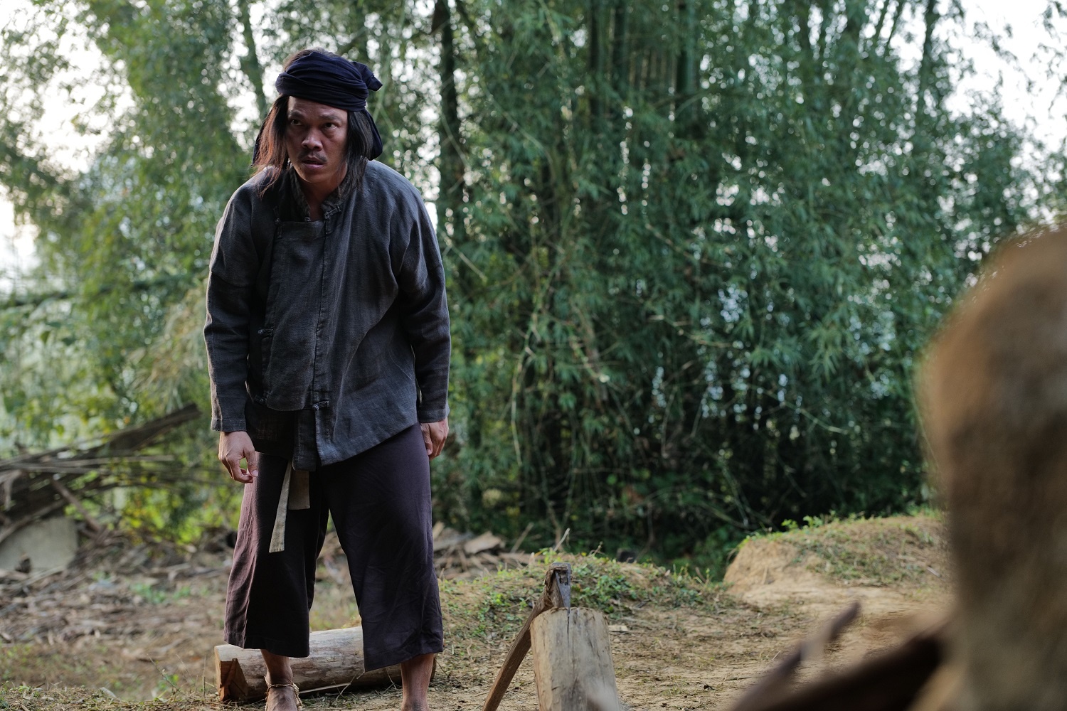 Nam diễn viên Việt duy nhất đóng 5 phim trăm tỷ trong 1 năm, diễn hay miễn bàn nhưng nhìn mặt là rén liền- Ảnh 2. Nam diễn viên Việt duy nhất đóng 5 phim trăm tỷ trong 1 năm, diễn hay miễn bàn nhưng nhìn mặt là rén liền- Ảnh 2.