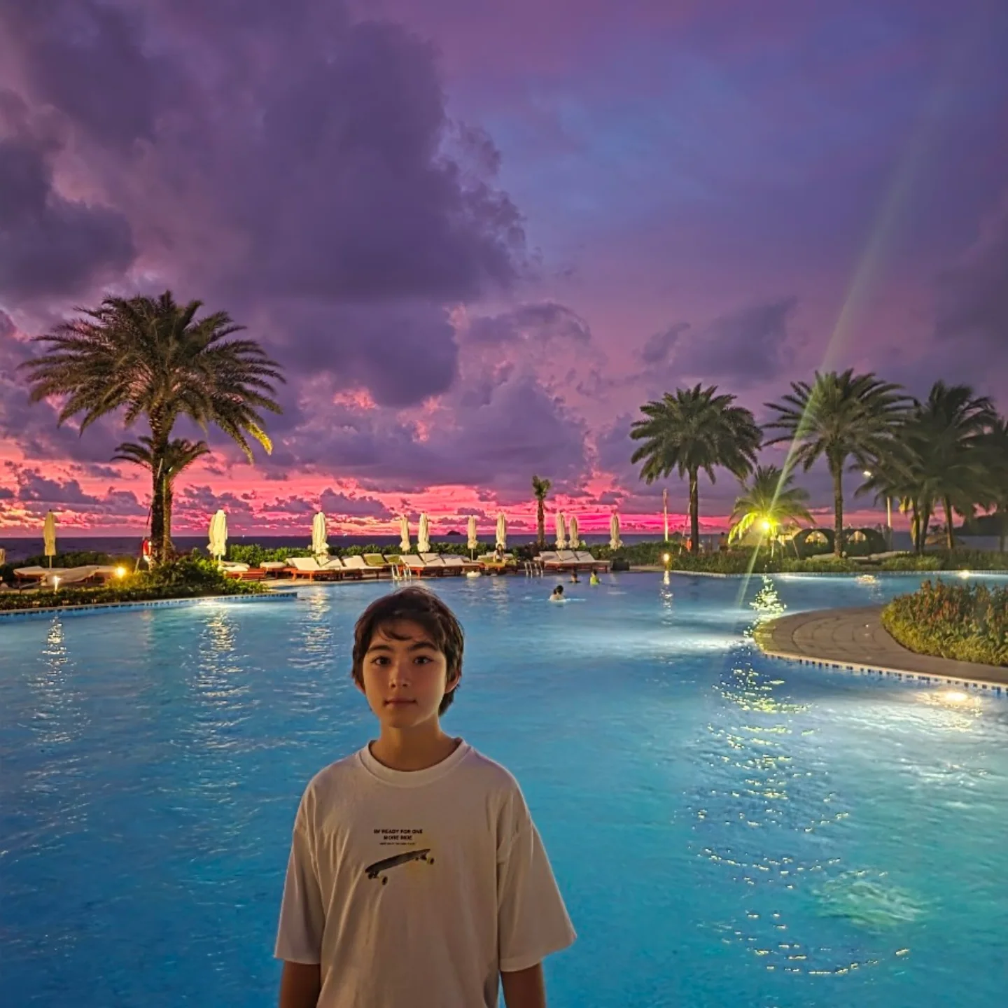 B&eacute; trai nổi tiếng to&agrave;n cầu v&igrave; đ&ocirc;i mắt đẹp như tranh vẽ giờ ra sao?- Ảnh 4.