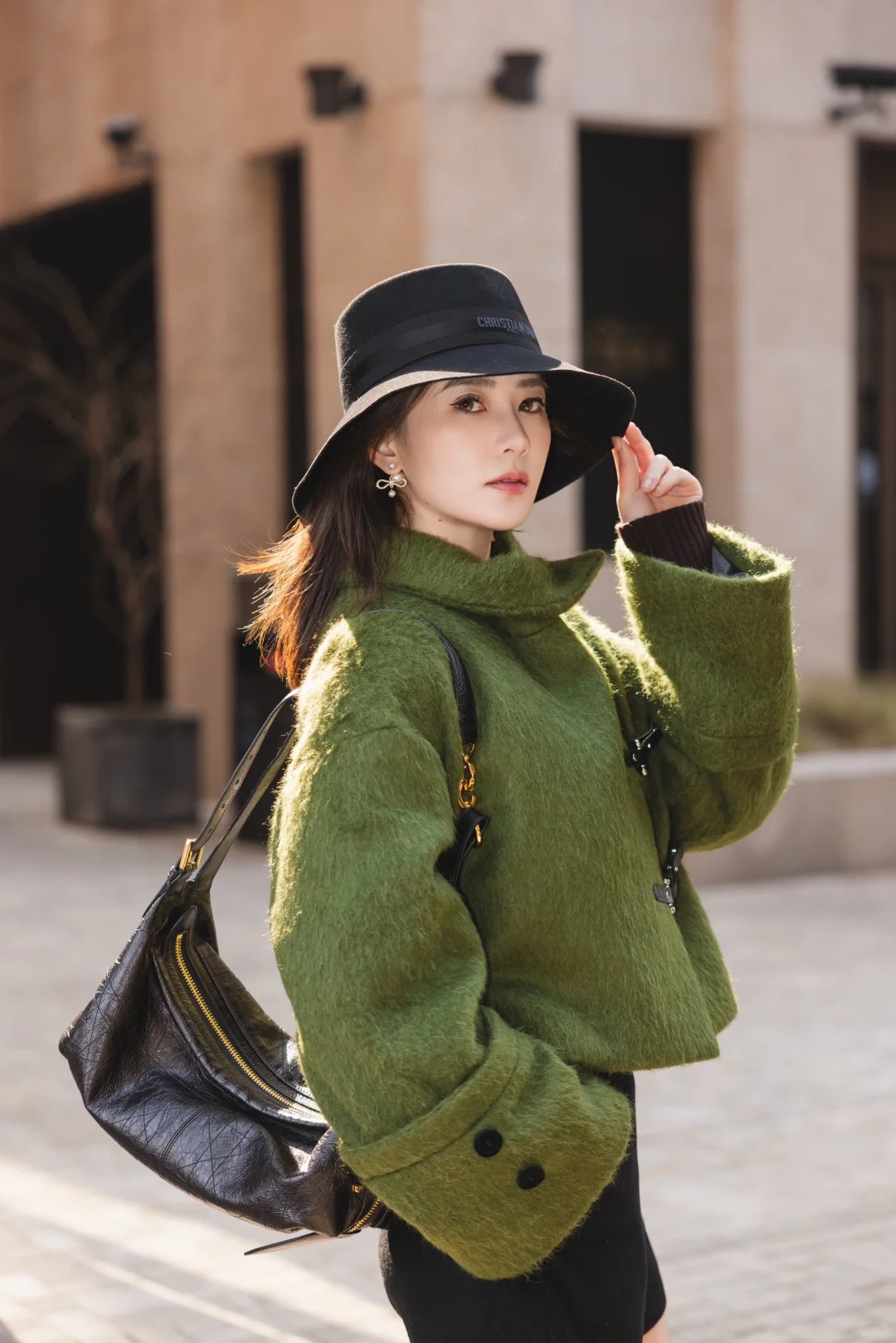 Top 3 con gi&aacute;p n&ecirc;n mặc nhiều m&agrave;u xanh l&aacute; trong th&aacute;ng 2 &Acirc;m lịch: Mặc đ&uacute;ng m&agrave;u, h&uacute;t t&agrave;i lộc kh&ocirc;ng ngờ- Ảnh 2.