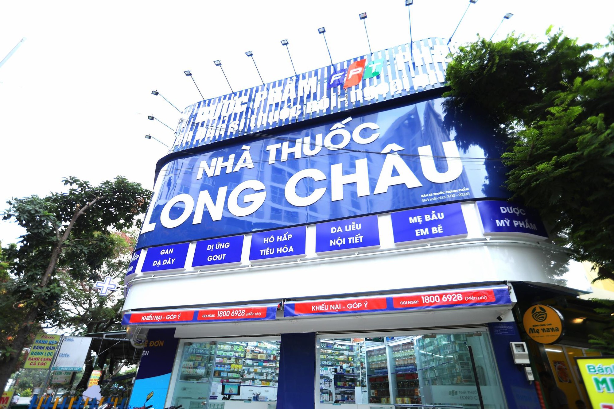 Biến động chuỗi cung ứng to&agrave;n cầu, Long Ch&acirc;u kh&ocirc;ng tăng gi&aacute; thuốc, miễn ph&iacute; giao thuốc tận nh&agrave;- Ảnh 1.