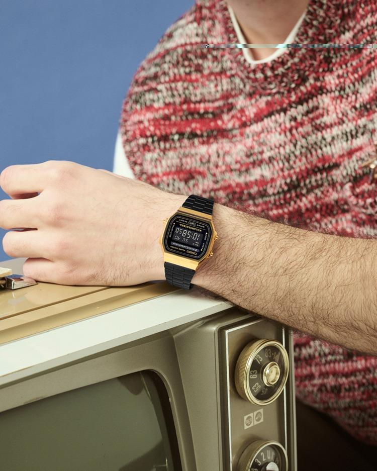 Casio Vintage: Khi phong cách cổ điển trở lại theo cách rất riêng của giới trẻ- Ảnh 4. Casio Vintage: Khi phong cách cổ điển trở lại theo cách rất riêng của giới trẻ- Ảnh 4.