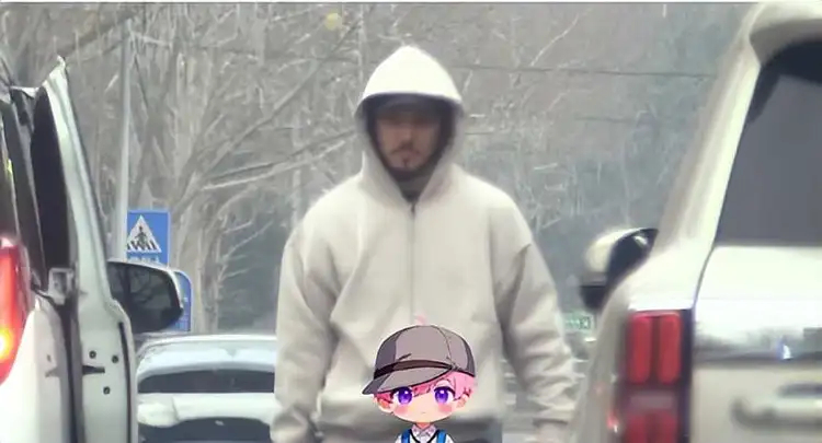 Hoảng hốt kh&ocirc;ng nhận ra trai đẹp gen Z sau khi c&oacute; con với nữ đại gia 1 đời chồng- Ảnh 2.