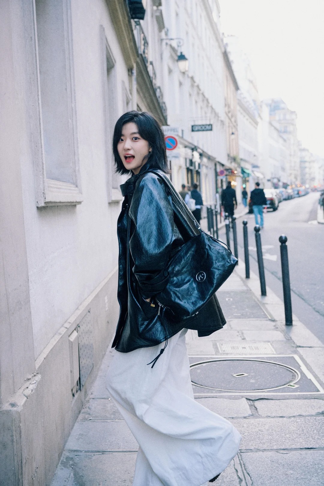 Tuần mới (23/3 - 29/3) mặc g&igrave; để "thu h&uacute;t" vượng kh&iacute;: 12 con gi&aacute;p cứ chọn đ&uacute;ng m&agrave;u n&agrave;y l&agrave; c&ocirc;ng việc tr&ocirc;i chảy, v&iacute; tiền rủng rỉnh- Ảnh 3.