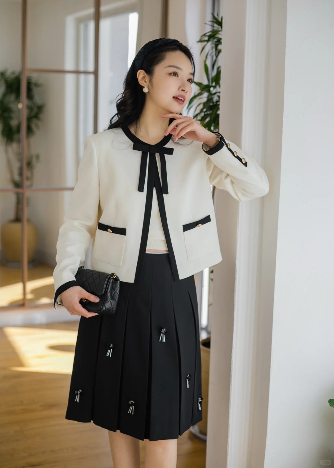 Tuần mới (23/3 - 29/3) mặc g&igrave; để "thu h&uacute;t" vượng kh&iacute;: 12 con gi&aacute;p cứ chọn đ&uacute;ng m&agrave;u n&agrave;y l&agrave; c&ocirc;ng việc tr&ocirc;i chảy, v&iacute; tiền rủng rỉnh- Ảnh 9.