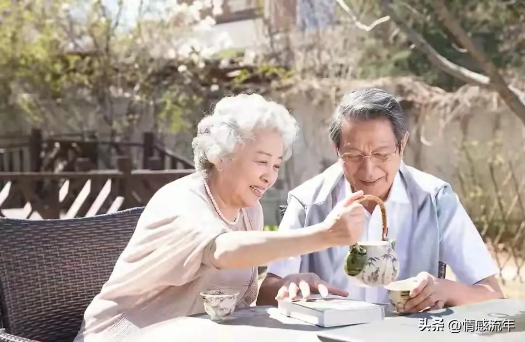 H&agrave;ng x&oacute;m của t&ocirc;i 97 tuổi, sống một m&igrave;nh v&agrave; tự chăm s&oacute;c bản th&acirc;n. B&iacute; quyết sống thọ của b&agrave; chỉ g&oacute;i gọn trong một c&acirc;u- Ảnh 2.