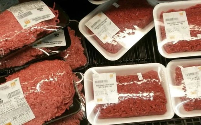 1 loại quả, 2 loại thịt trong si&ecirc;u thị giảm gi&aacute; cũng đừng động đến: Nh&acirc;n vi&ecirc;n n&oacute;i thẳng "n&ecirc;n tr&aacute;nh"- Ảnh 2.