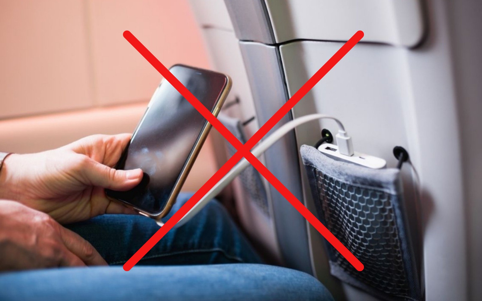 Mang sạc dự ph&ograve;ng l&ecirc;n m&aacute;y bay 2026: Luật mới khắt khe, những điều sau bị cấm tuyệt đối- Ảnh 3.