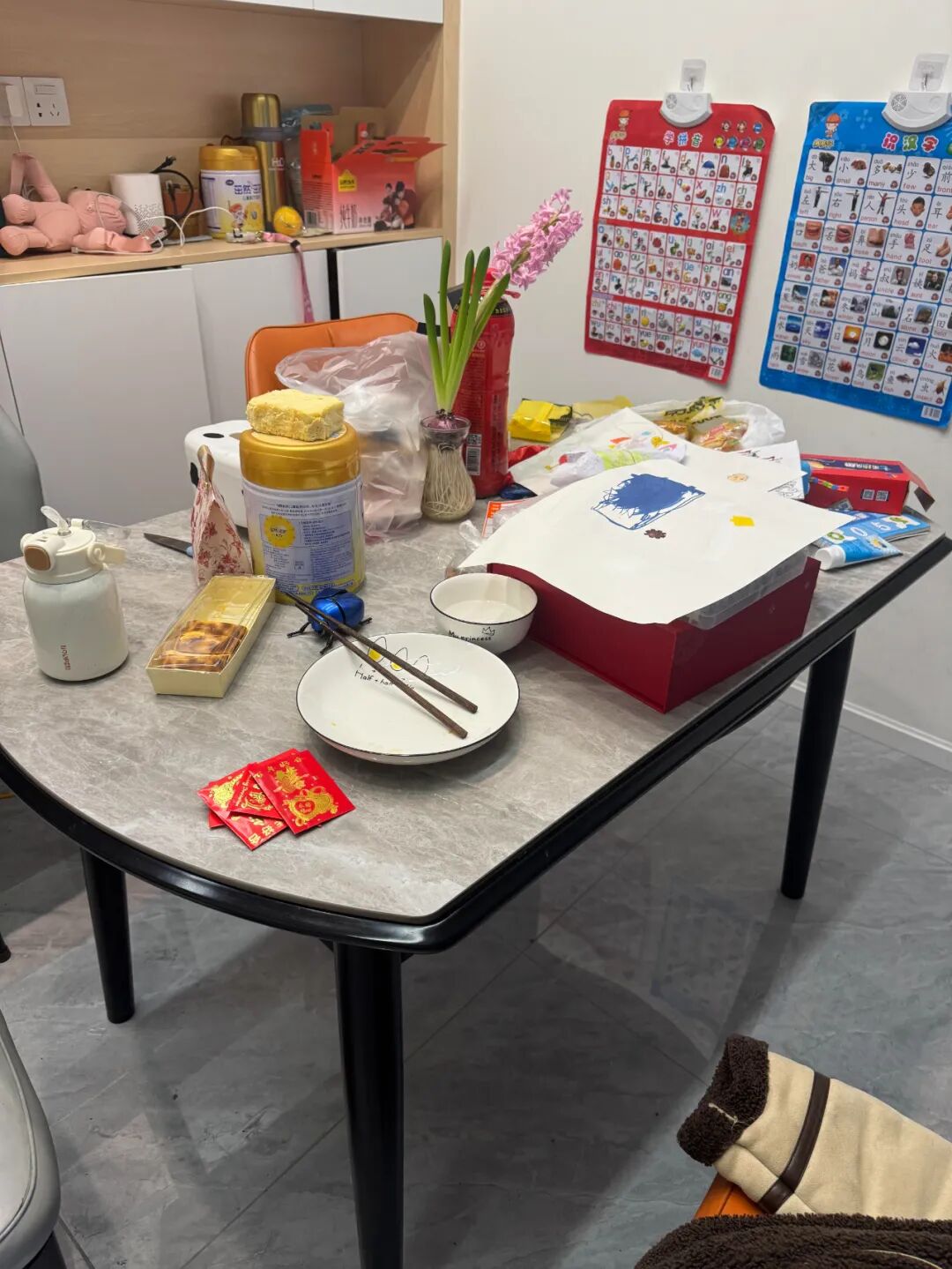 Nh&agrave; đẹp đến mấy cũng h&oacute;a "rẻ tiền" nếu giữ 6 th&oacute;i quen n&agrave;y- Ảnh 9.