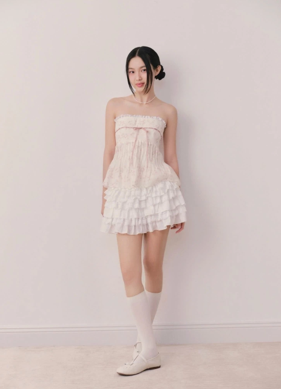 Mỹ nữ Cbiz l&ugrave;n tịt nhưng c&oacute; chi&ecirc;u hack chiều cao l&ecirc;n 1m70 trong 1 nốt nhạc- Ảnh 18.