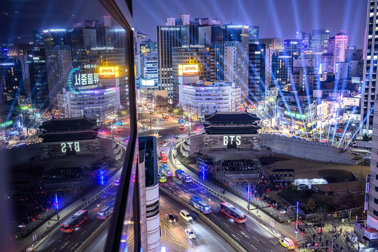 Seoul phủ t&iacute;m: Cổng th&agrave;nh&nbsp;Sungnyemun, th&aacute;p Namsan, h&agrave;ng ngh&igrave;n drone tr&ecirc;n s&ocirc;ng H&agrave;n v&agrave; hơn thế nữa!- Ảnh 3.