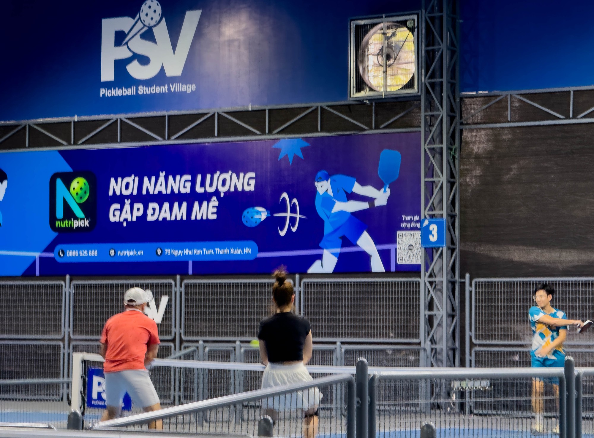 S&acirc;n Pickleball trong l&agrave;ng sinh vi&ecirc;n Hacinco: Nghỉ 10 ng&agrave;y để cải tạo nhưng&hellip; vẫn y nguy&ecirc;n!- Ảnh 9.