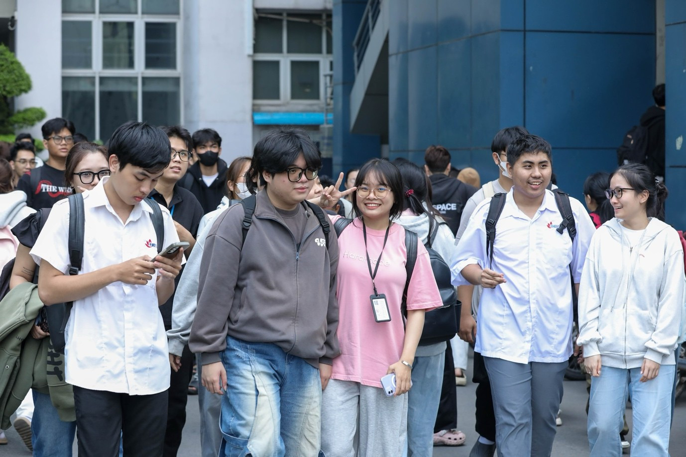 Vừa nghỉ Tết xong, nhiều đại học đ&atilde; c&ocirc;ng bố lịch nghỉ Tết 2027- Ảnh 1.