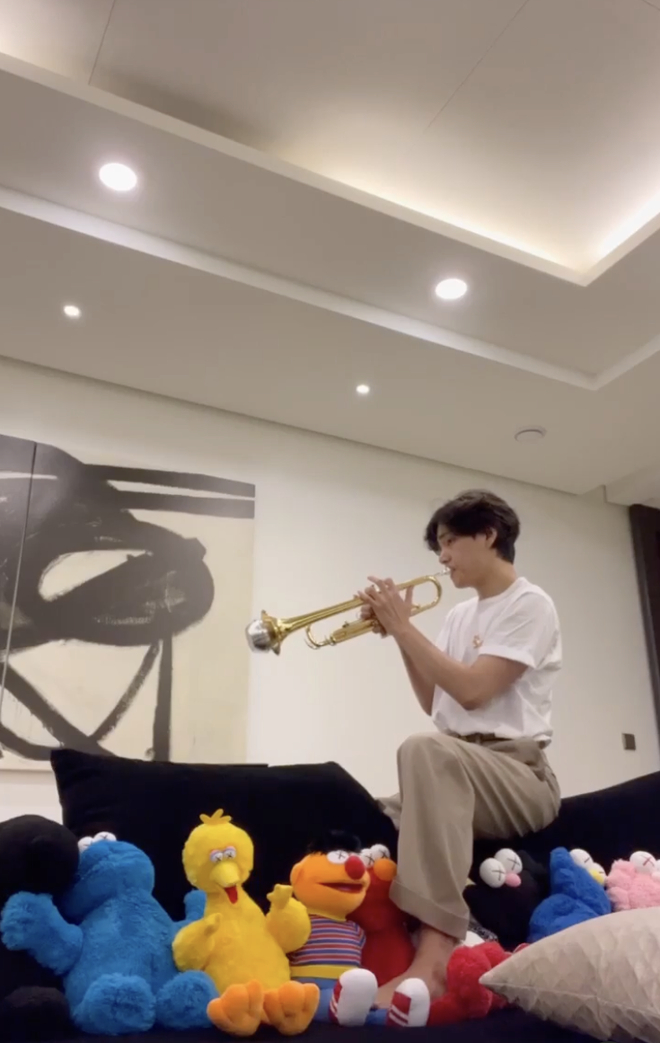 To&agrave;n cảnh căn hộ "đỉnh lưu" gần 100 tỷ của V (BTS)- Ảnh 7.