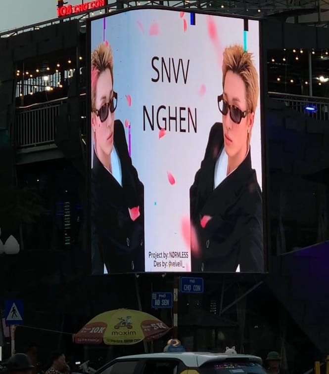 Mỹ nam 1m9 đang nổi tiếng: 6 th&aacute;ng 10 triệu fan, c&oacute; cả bức tường check-in ở H&agrave; Nội, l&agrave;m 1 TTTM đ&ocirc;ng k&iacute;n người- Ảnh 10.