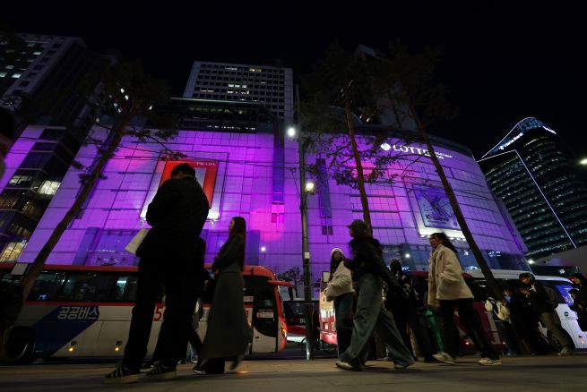 Seoul phủ t&iacute;m: Cổng th&agrave;nh&nbsp;Sungnyemun, th&aacute;p Namsan, h&agrave;ng ngh&igrave;n drone tr&ecirc;n s&ocirc;ng H&agrave;n v&agrave; hơn thế nữa!- Ảnh 11.