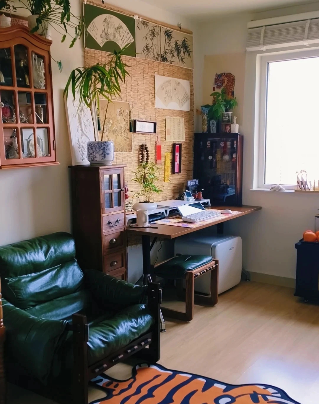 Căn nh&agrave; 33m2 của ch&agrave;ng trai sống một m&igrave;nh g&acirc;y sốt: Ph&ograve;ng ngủ chỉ 3m2 nằm ngay trong ph&ograve;ng kh&aacute;ch!- Ảnh 9.