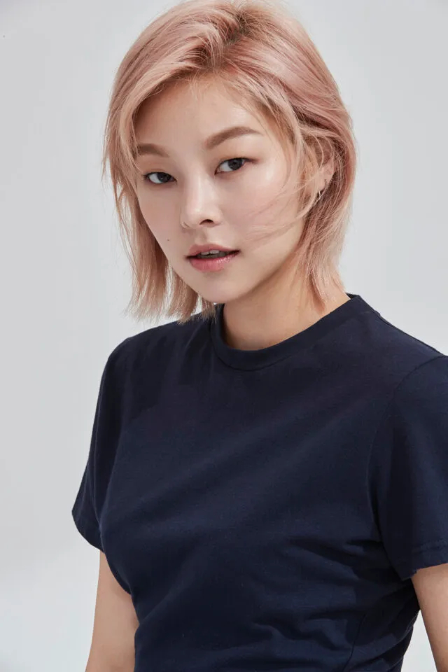 Nụ h&ocirc;n nồng ch&aacute;y phơi b&agrave;y vụ ngoại t&igrave;nh chấn động của bạn trai nữ diễn vi&ecirc;n đ&igrave;nh đ&aacute;m- Ảnh 3.