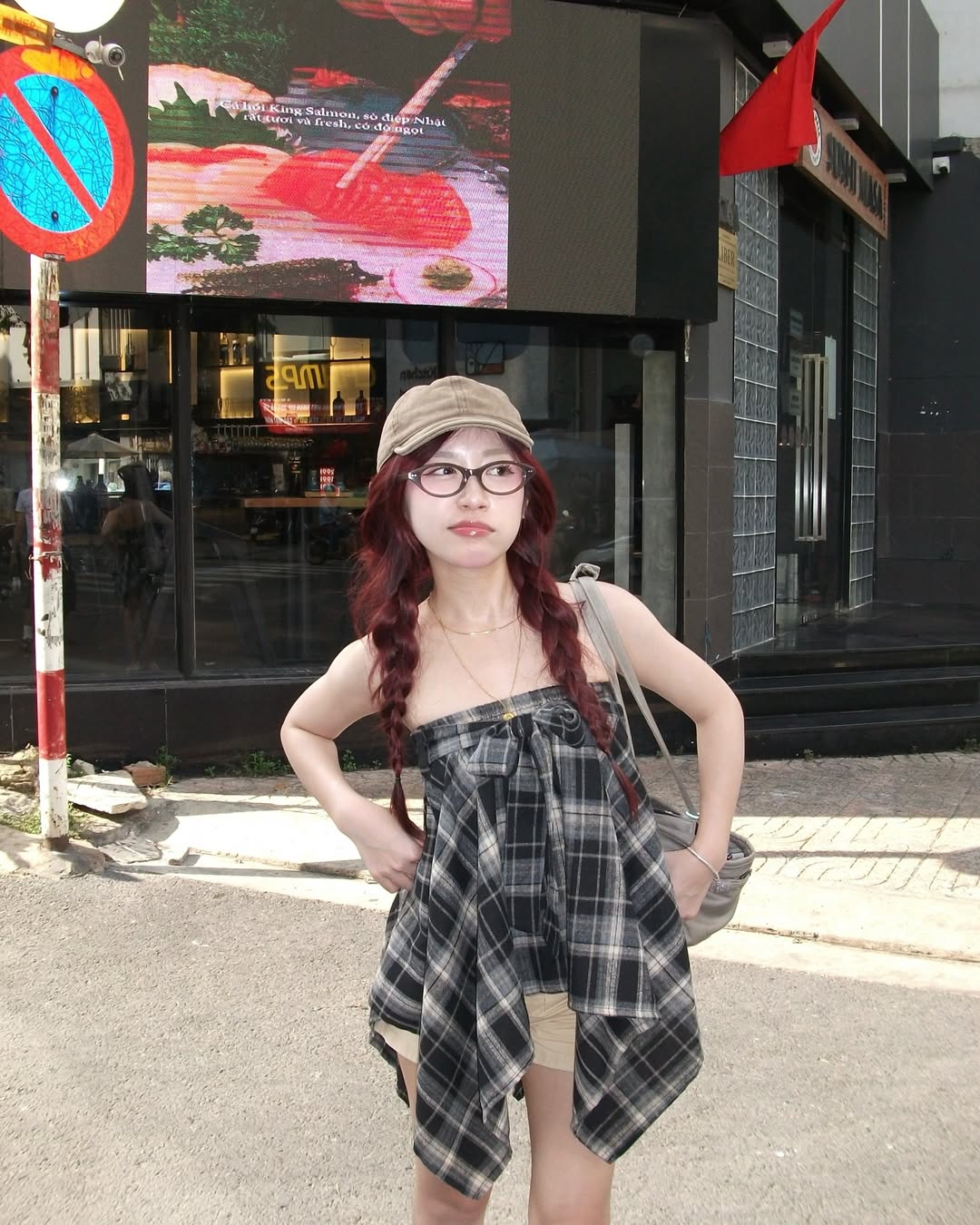 Mỹ nữ cao 1m49 nổi khắp TikTok v&igrave; s&agrave;nh điệu: Chưa bao giờ mặc xấu, chưa một lần chậm trend- Ảnh 17.