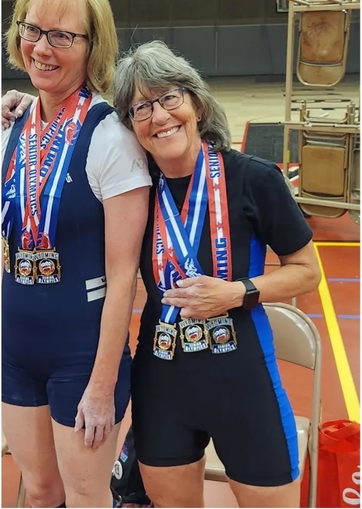 Cụ b&agrave; U70 vẫn chinh phục đỉnh cao cử tạ sau tai nạn g&atilde;y xương- Ảnh 3.