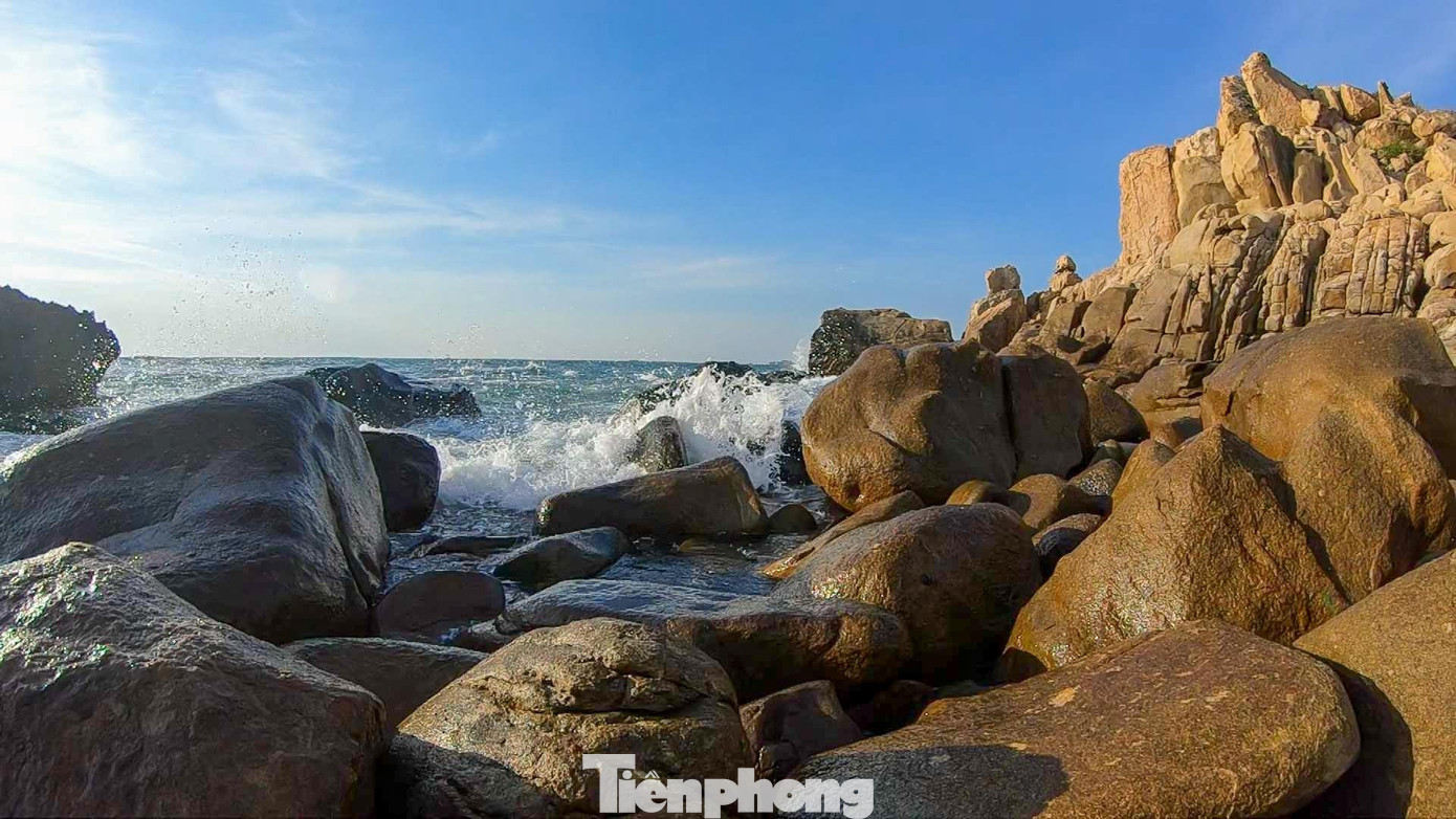Nơi được v&iacute; như 'sao hỏa ven bờ' ở Kh&aacute;nh H&ograve;a c&oacute; g&igrave; m&agrave; nhiều người mộng mị?- Ảnh 10.
