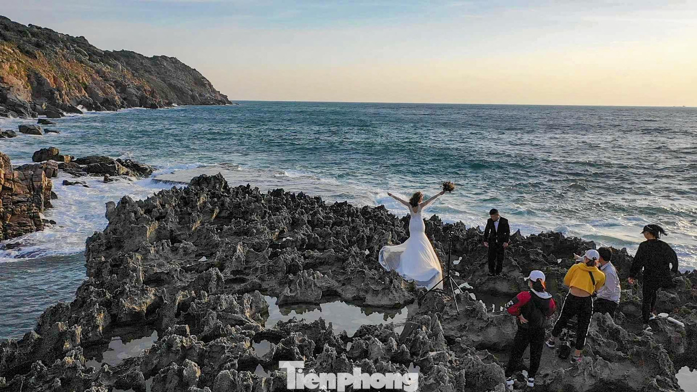 Nơi được v&iacute; như 'sao hỏa ven bờ' ở Kh&aacute;nh H&ograve;a c&oacute; g&igrave; m&agrave; nhiều người mộng mị?- Ảnh 9.